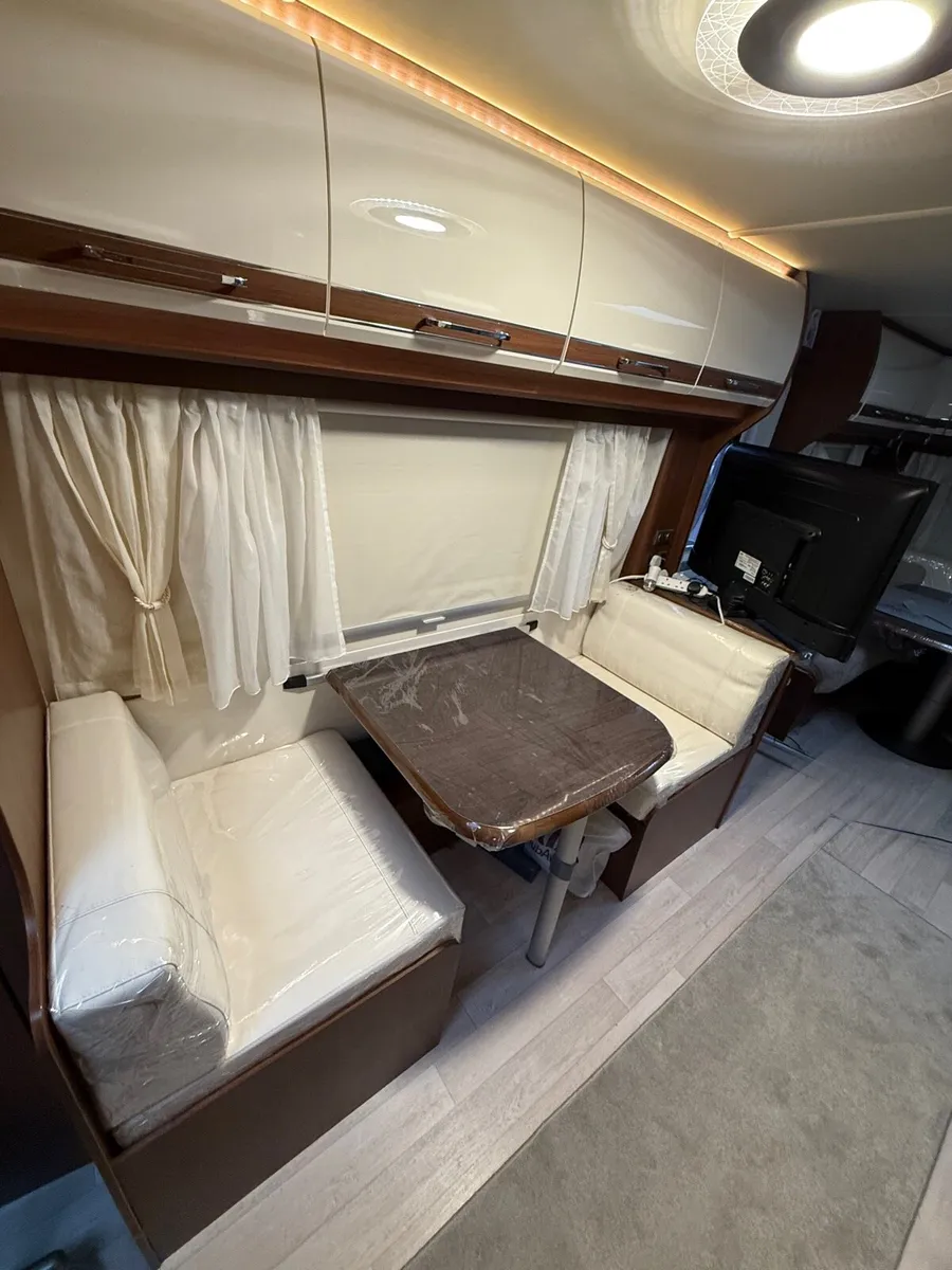 Caravan fendt le vogue - Image 3