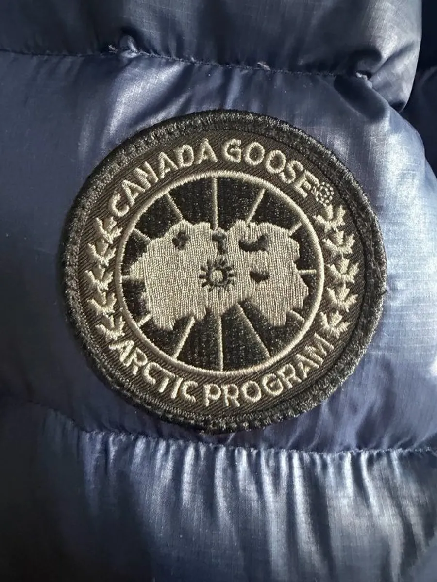 canada goose jacket - Image 4