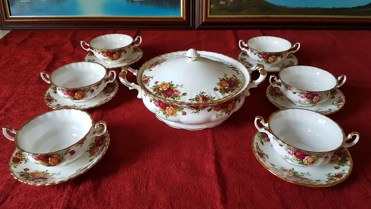 13Pc.Royal Albert Old Country Roses Soup Coupe Set - Image 3