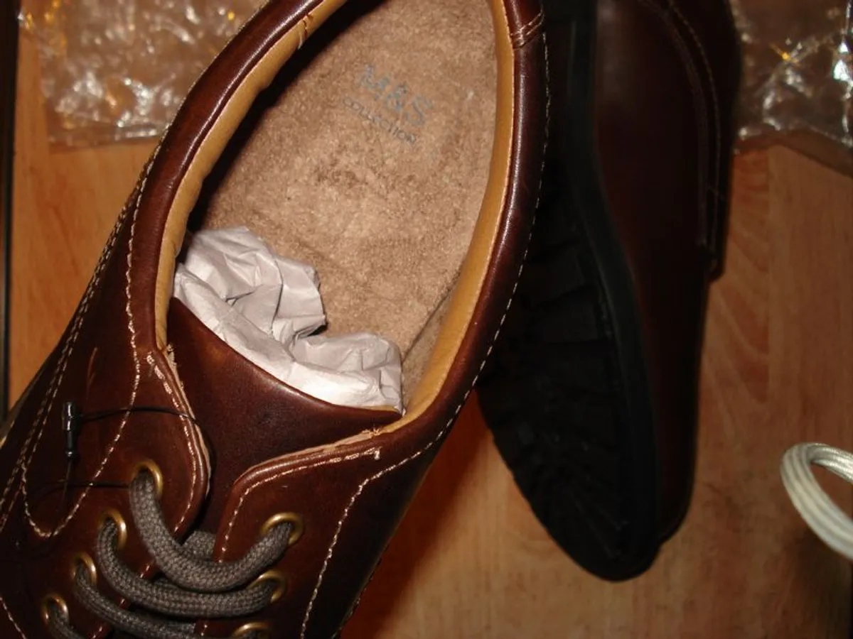 Men's Brown Leather Shoes New Size 10.5 Marks & Spencer - Image 3