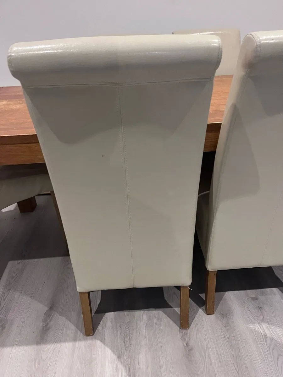 Table and 6 Chairs - Image 4