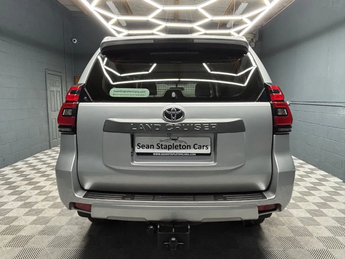 Toyota Land Cruiser LAND CRU LC LWB GX COMMERCIAL - Image 4