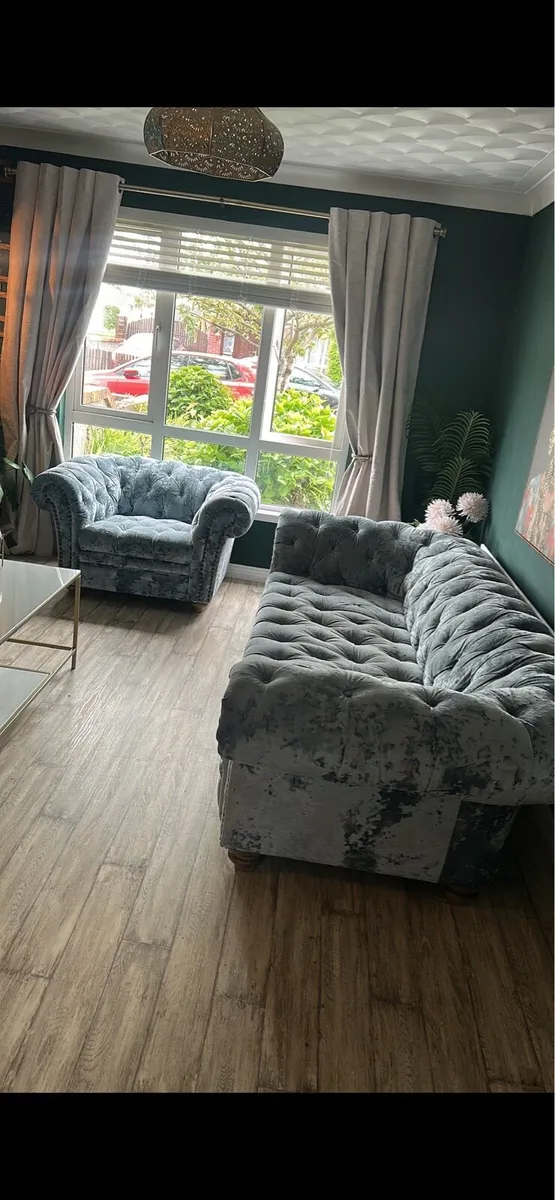 3-Seater Sofa & Matching Armchair - Image 4