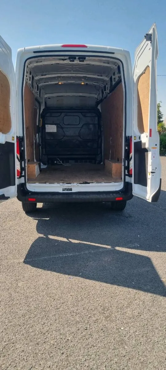 Ford Transit 350 - Image 2
