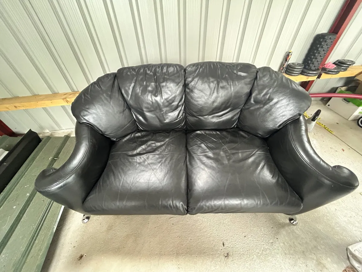 Chair and couch - Image 2