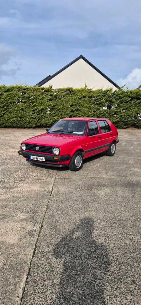 Volkswagen golf - Image 2