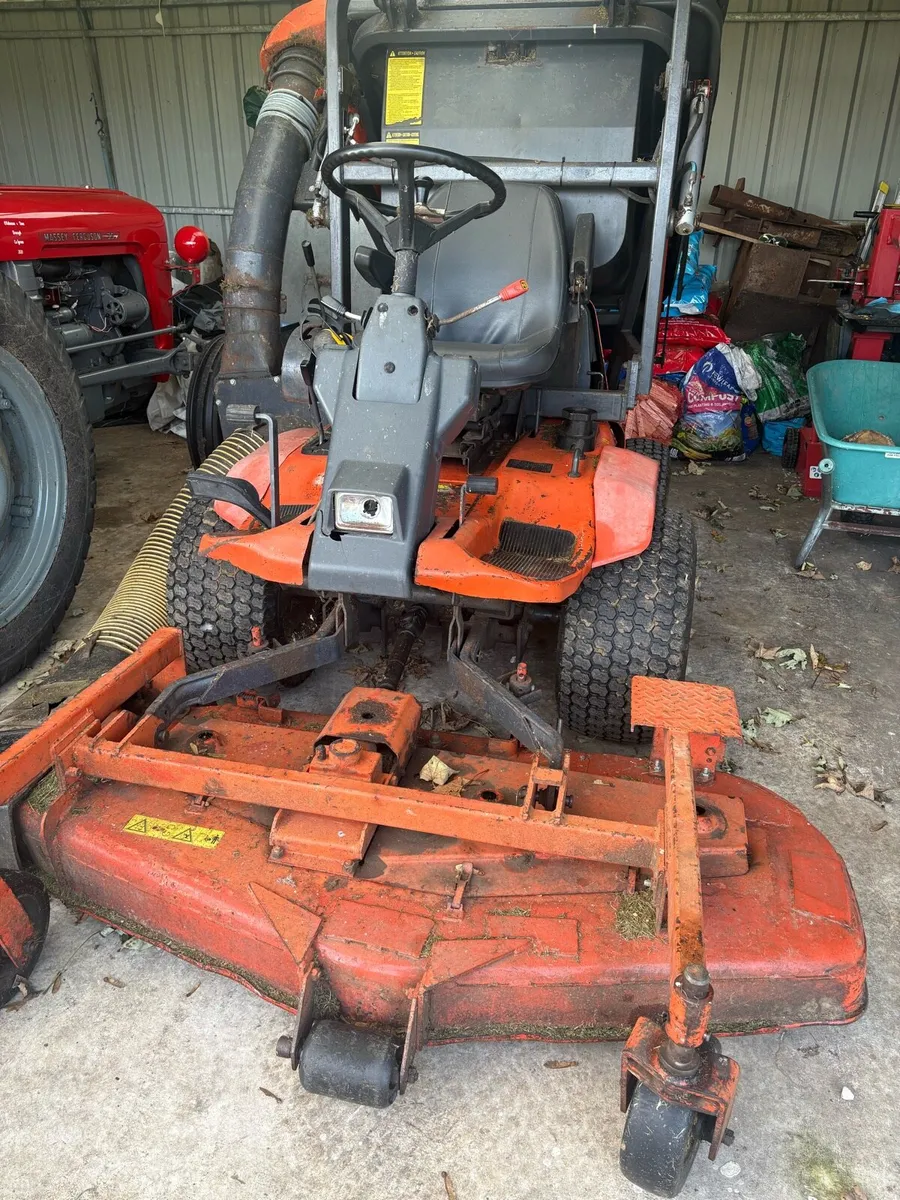 Kubota mower - Image 1