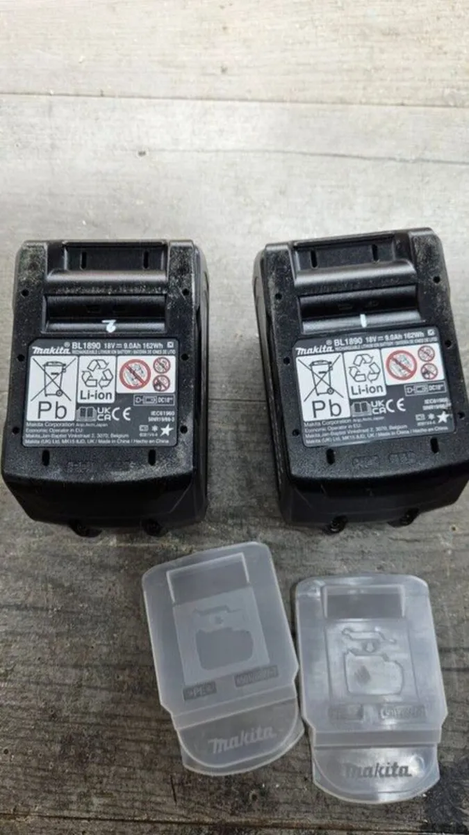 2x Makita 9ah 18V batteries - Image 4