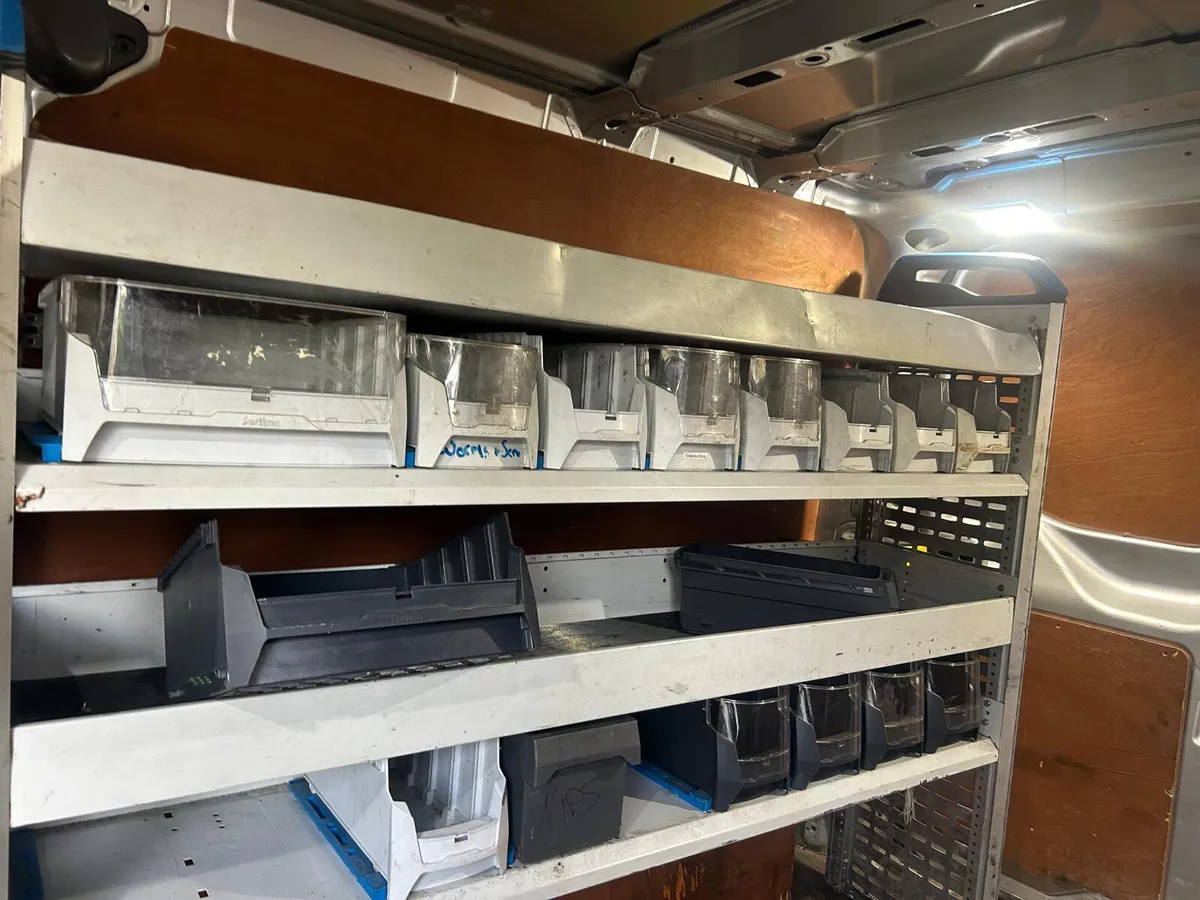 Shelving Ford Transit Custom - Image 1