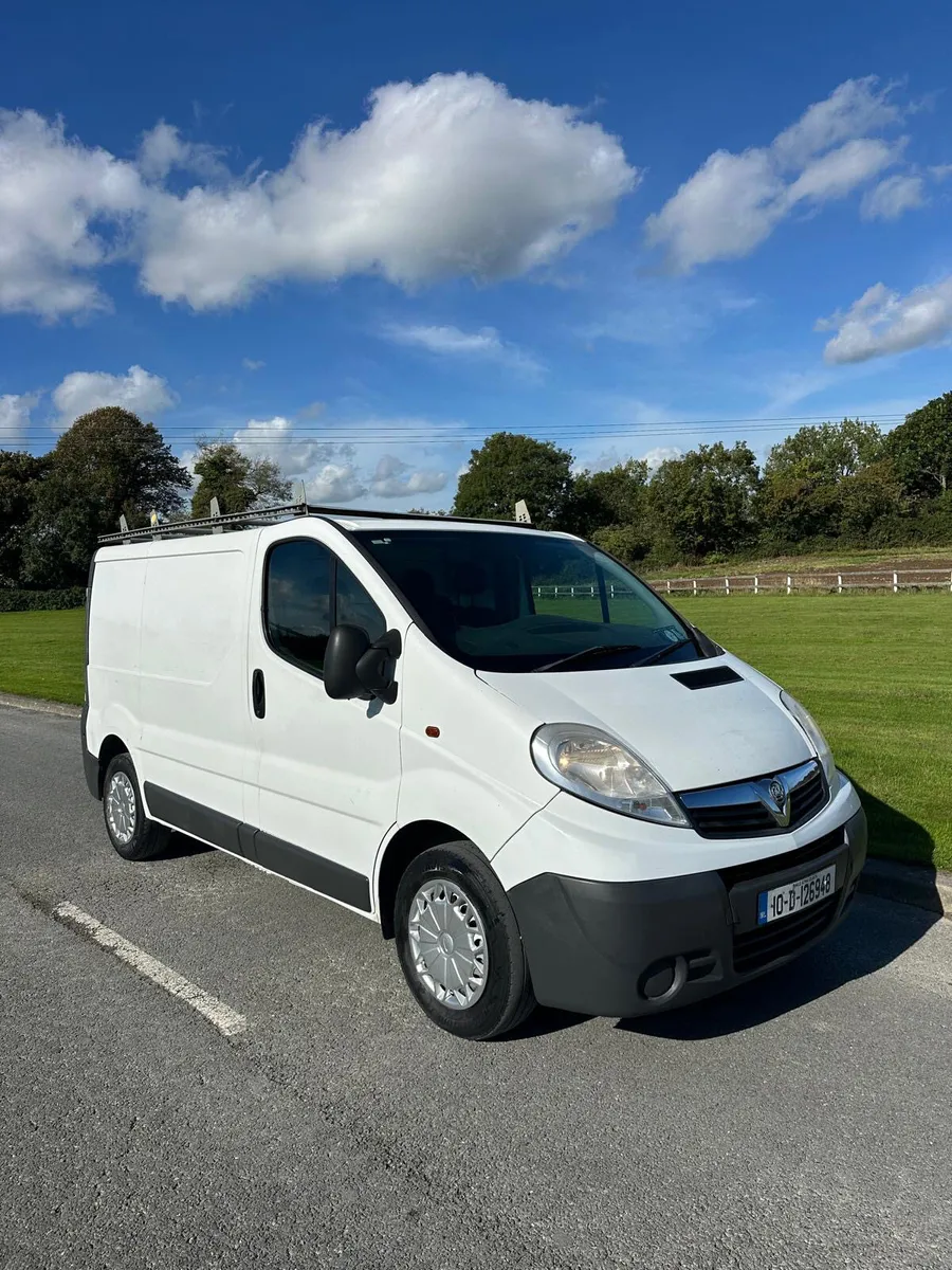 Opel Vivaro 2010 Tax&Cvrtd - Image 1