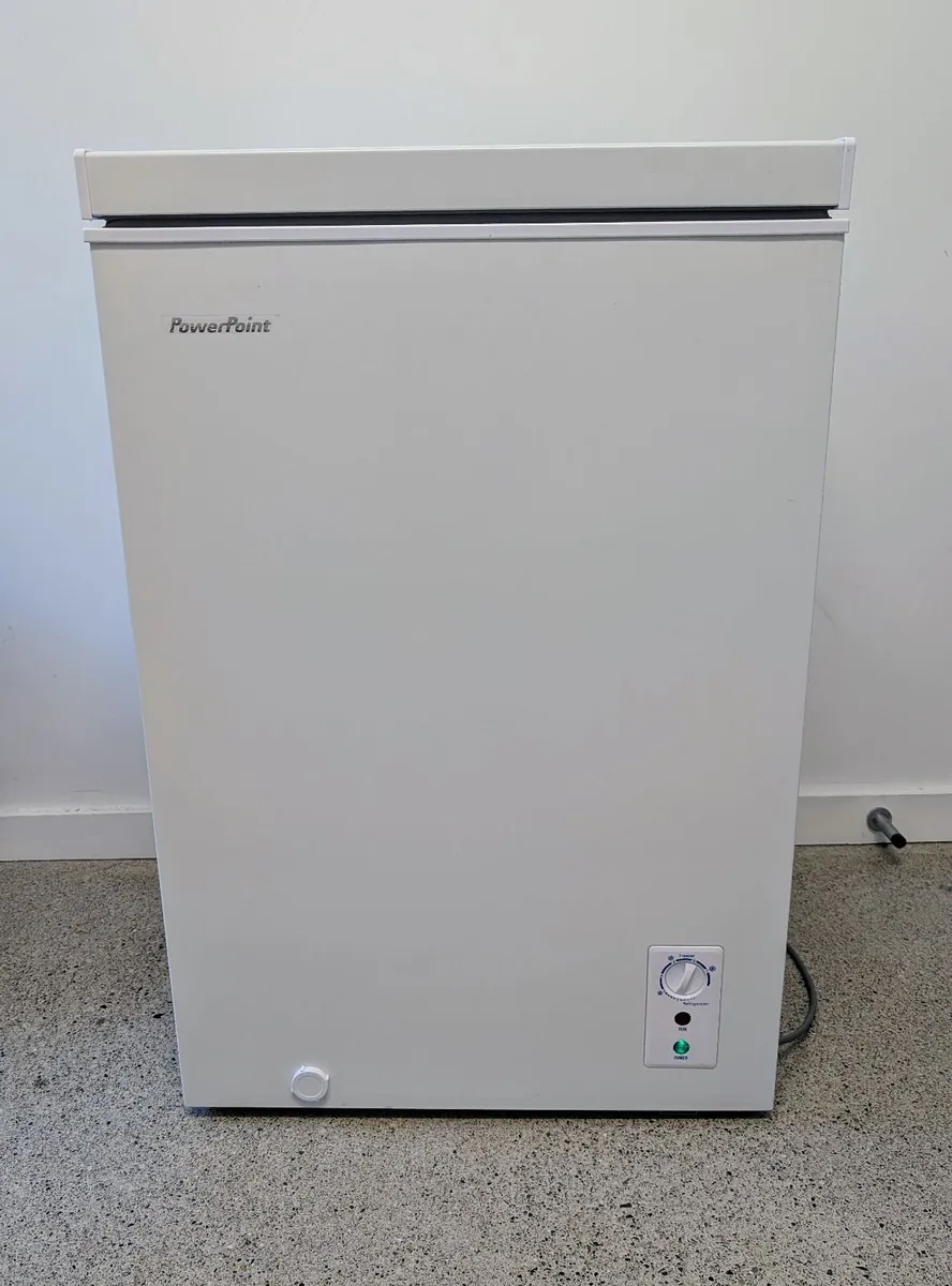 PowerPoint Chest Freezer: 6 Months Old 50% OFF New - Image 1
