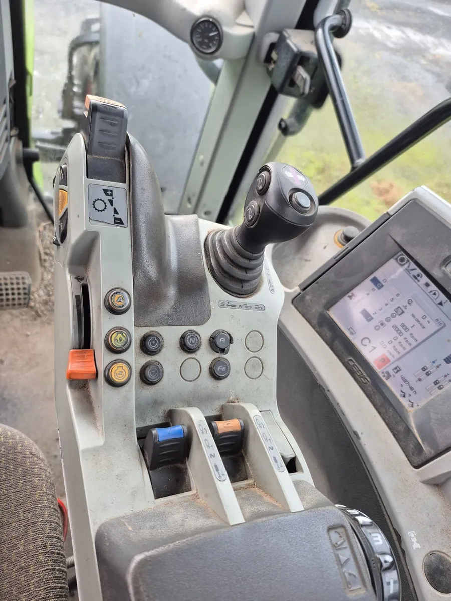 CLAAS 820 axion - Image 2