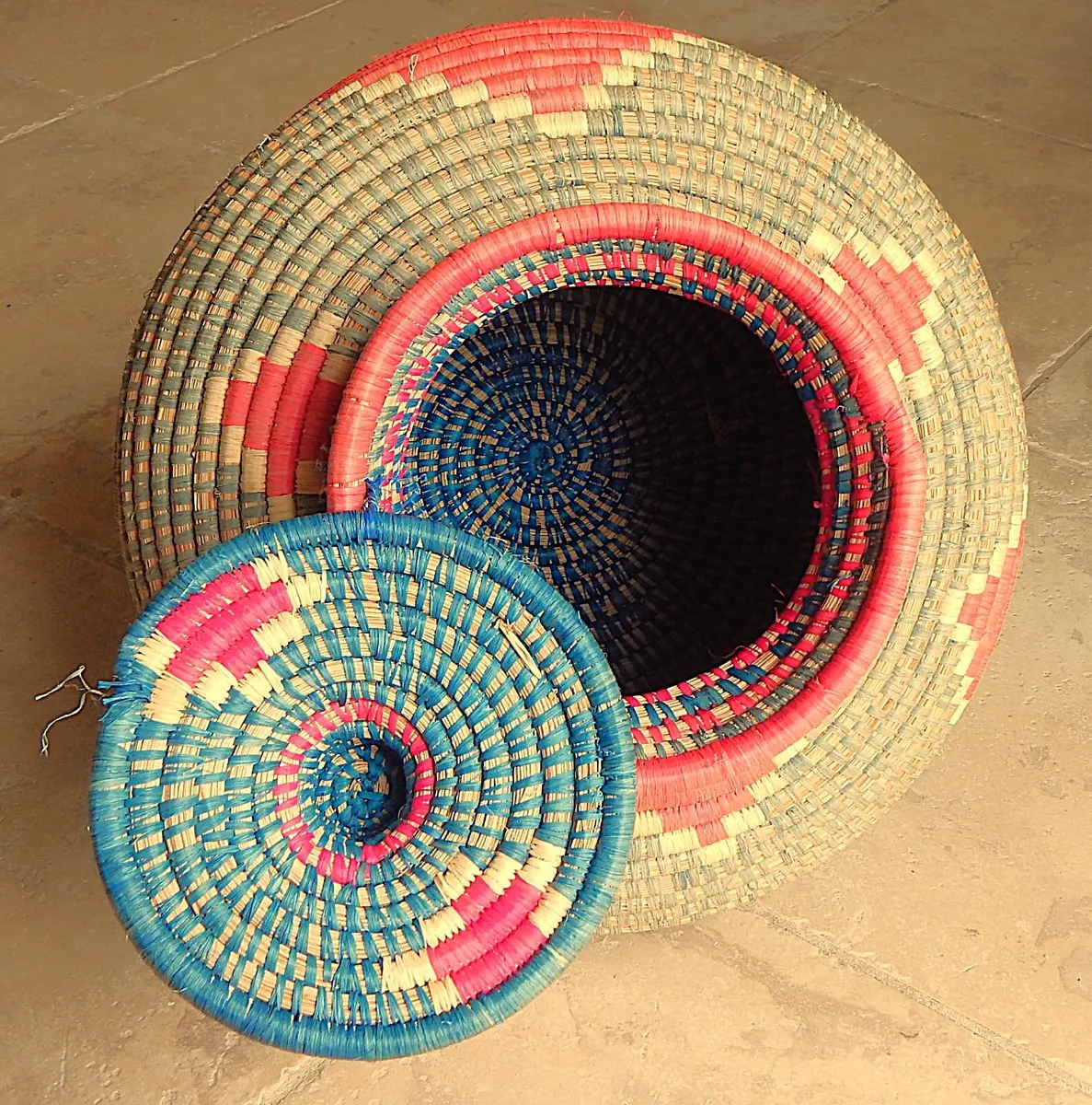 Handcrafted Woven Natural Fibre Storage Basket - Image 3