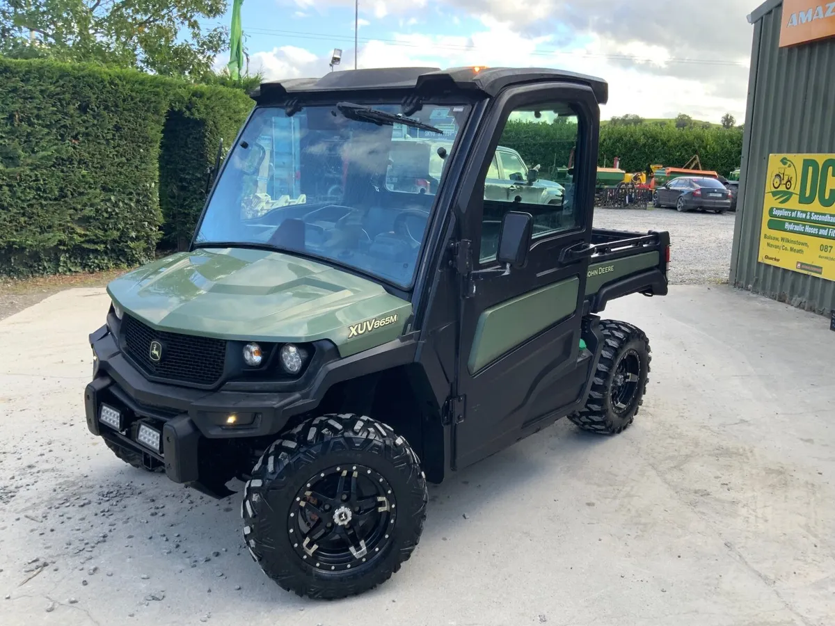 John Deere XUV 2018 - Image 1