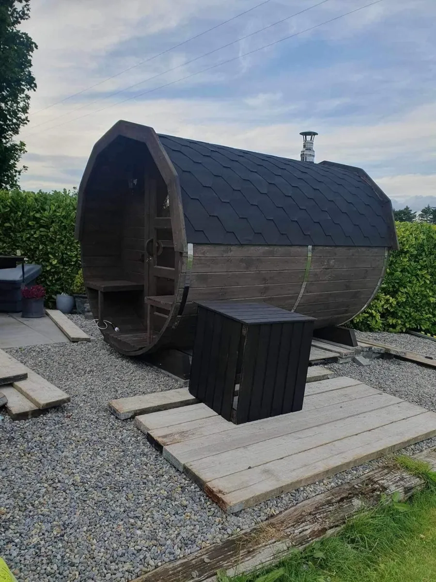 Jacyzzys abd Saunas - Image 4