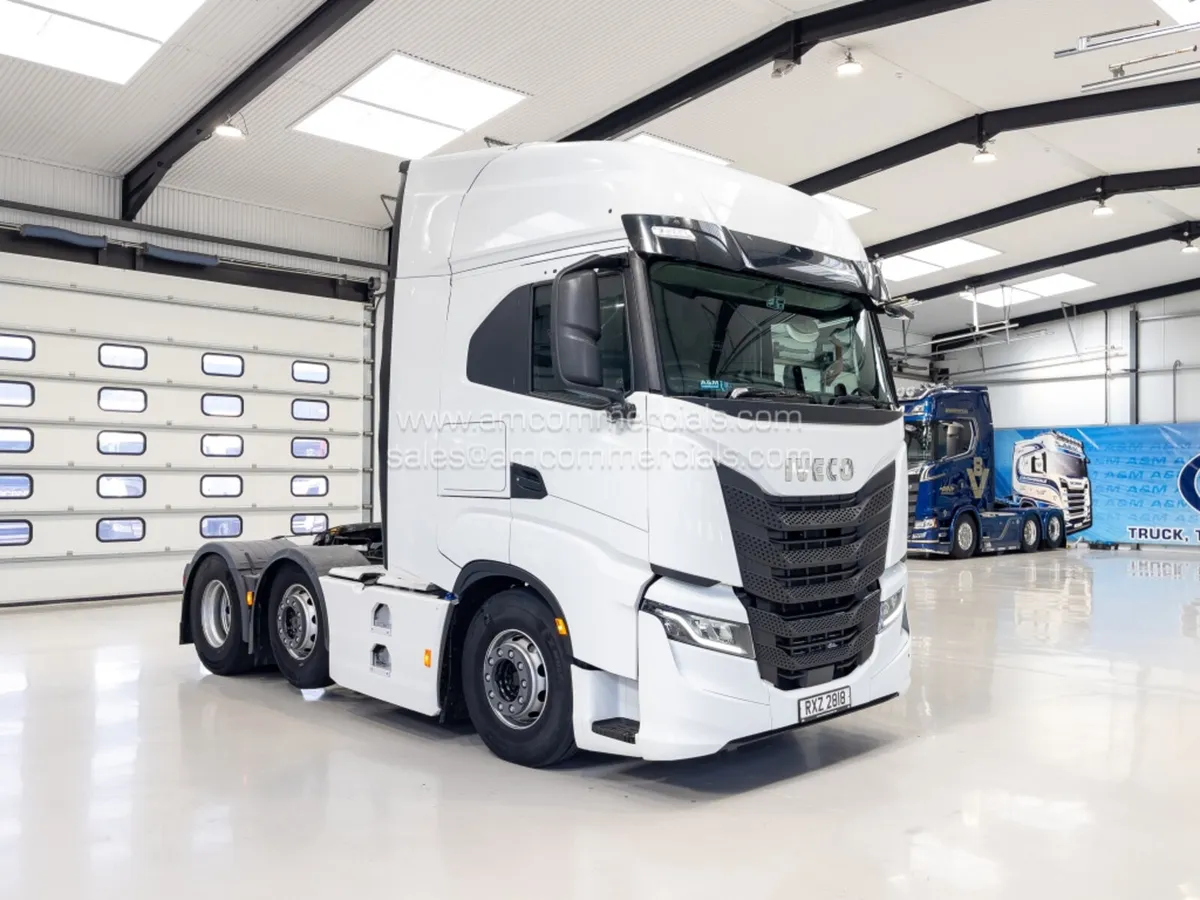 2023 IVECO S-WAY 490 HIGH SLEEPER CAB - Image 1