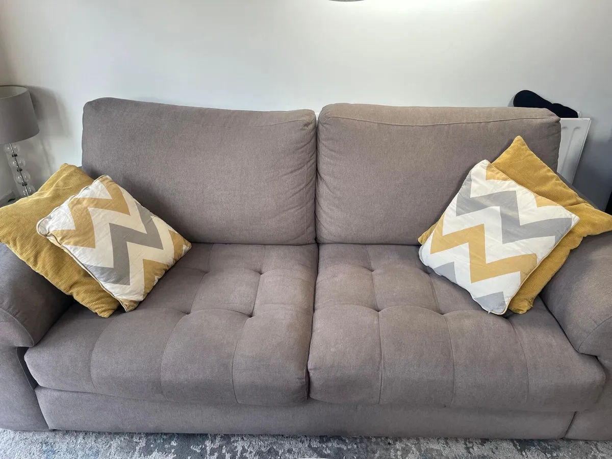 Cushions - Image 2