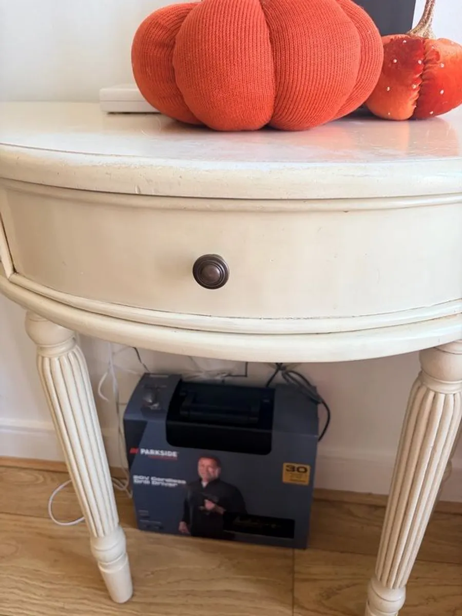 Console table - Image 2
