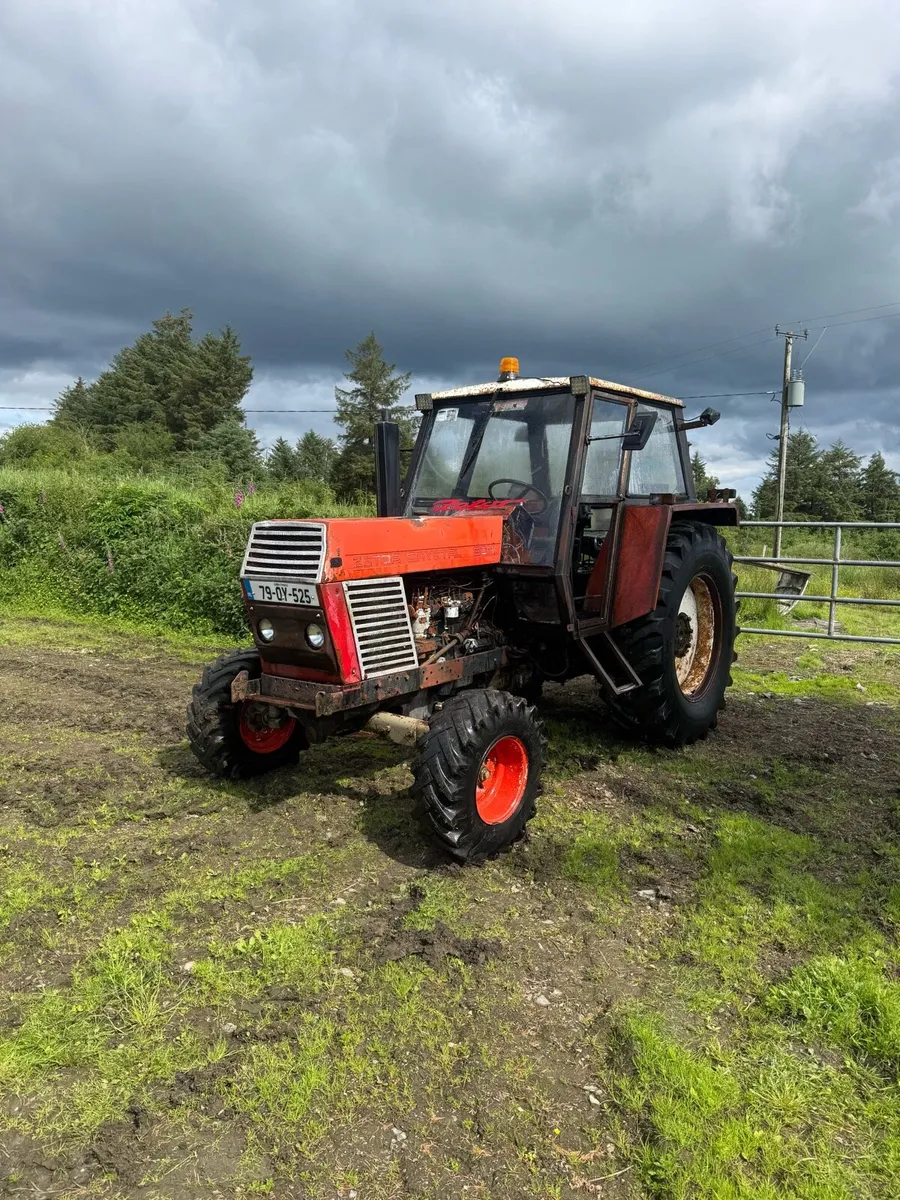 Zetor crystal 8011 6 cylinder Perkins - Image 3