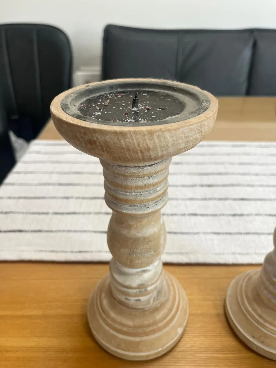 Candle sticks. - Image 1