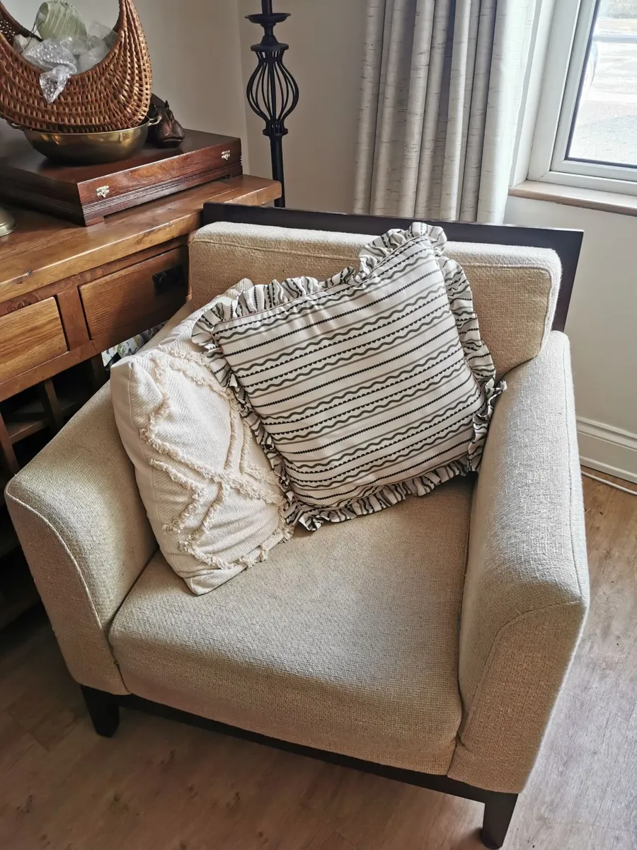 2 Armchairs - Image 2