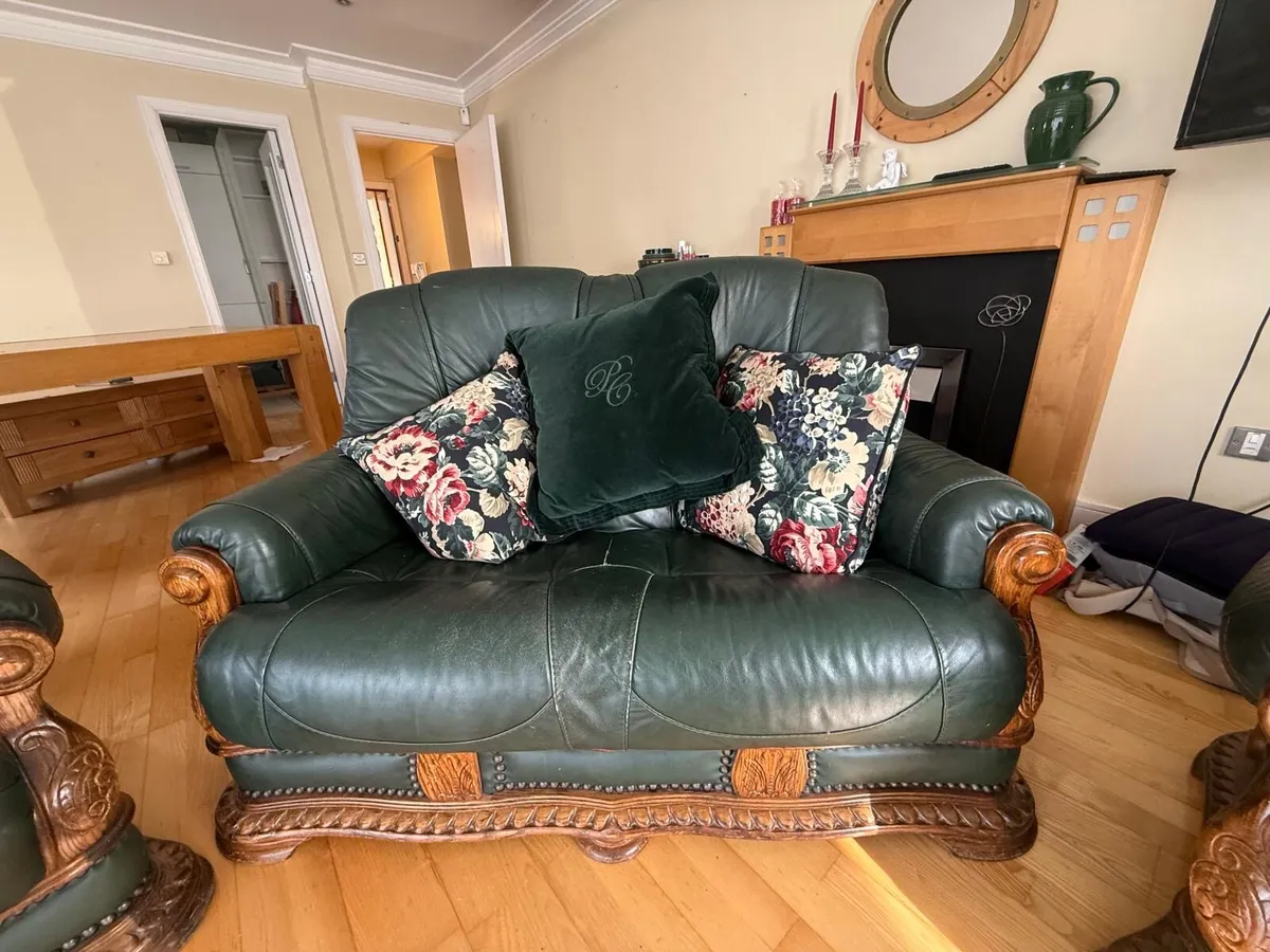 Suite of furniture - Image 4