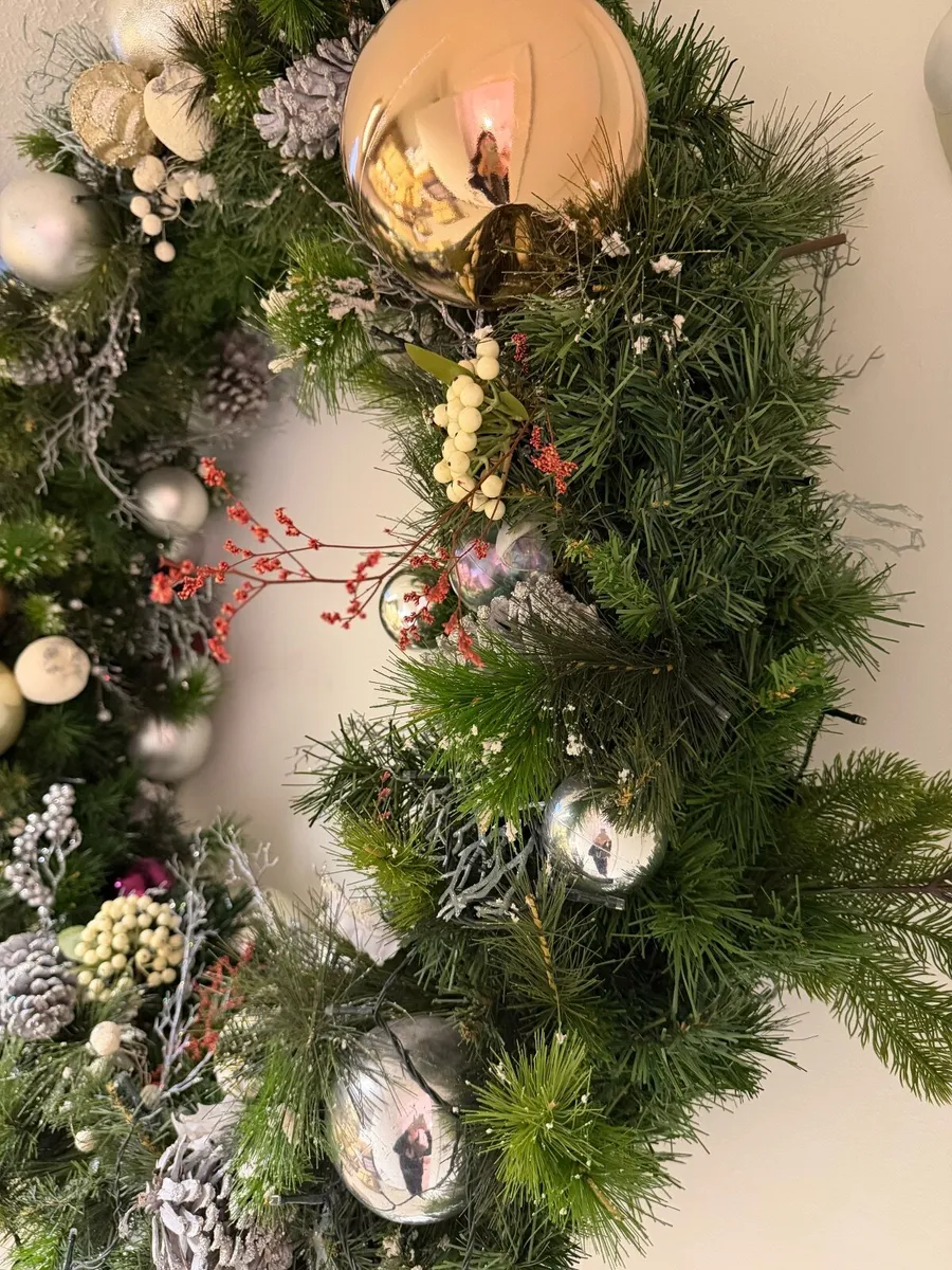 Christmas Wreaths 3ft - Image 2