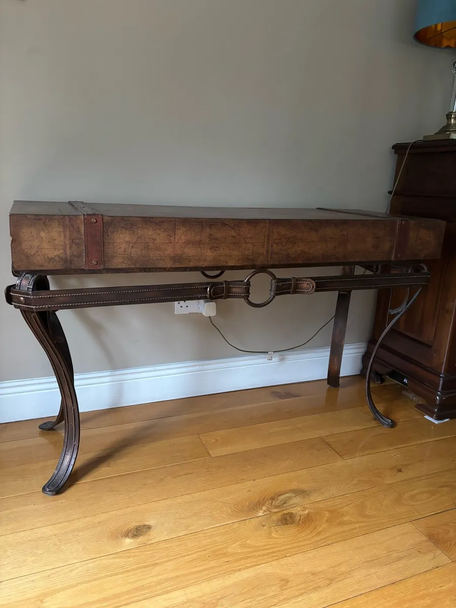 Console table - Image 3