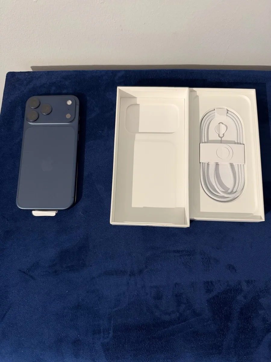 IPHONE 17 pro max - Image 2
