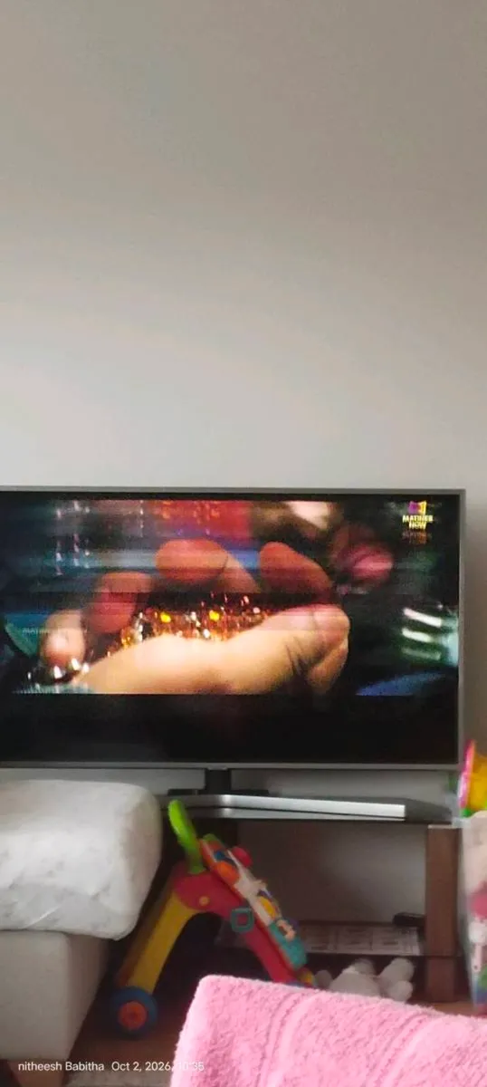 Smart tv Samsung 52 inches - Image 1