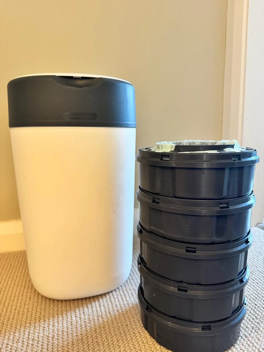 Tommee Tippee Twist & Click Nappy Bin + 6 Refills - Image 1