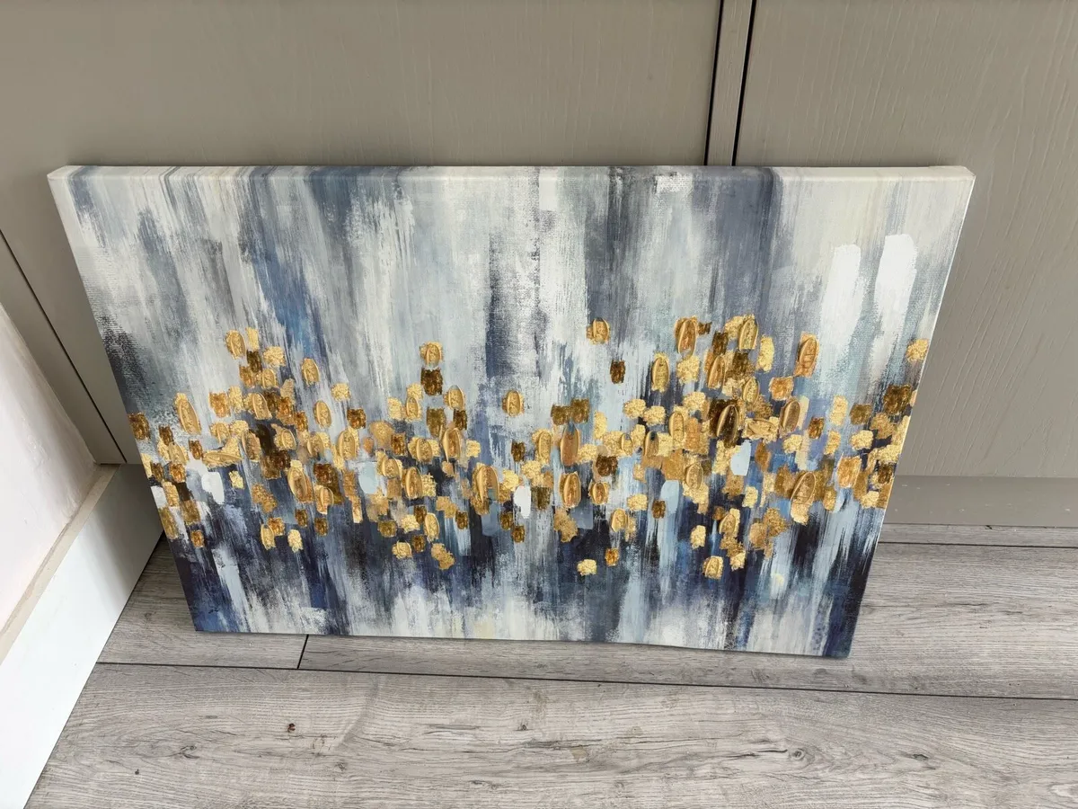 Large canvas picture
