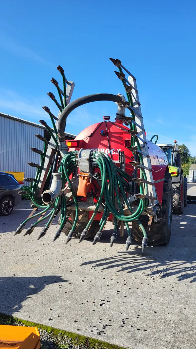 Redrock 2500 Tanker with 7.5meter Trailing shoe - Image 4