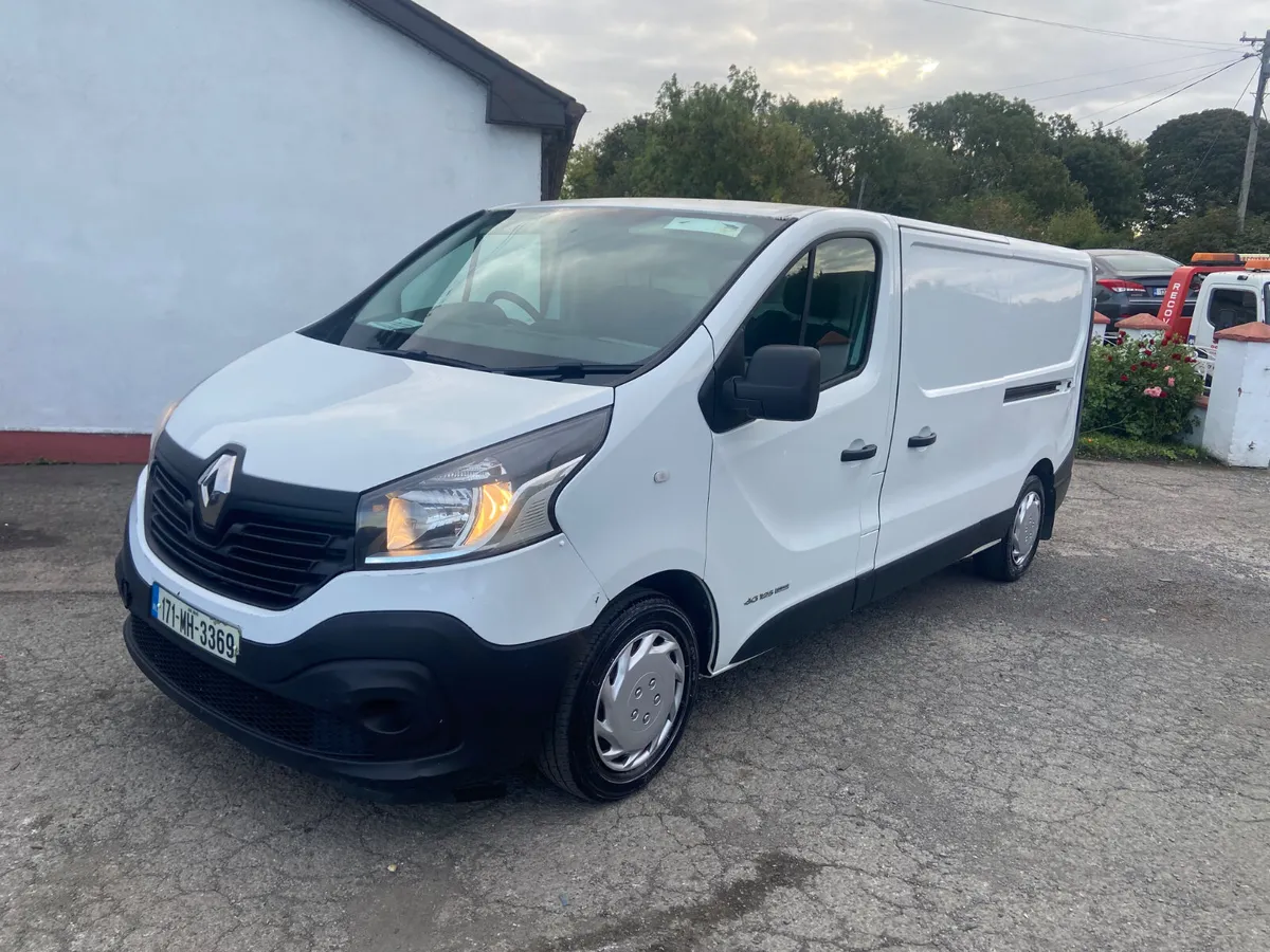 Renault Trafic 2017 new doe - Image 2