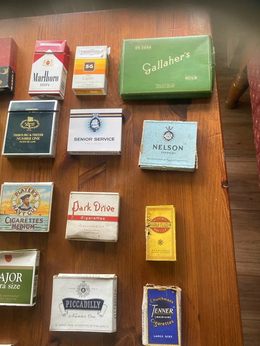 Pub Memorabilia - Image 4