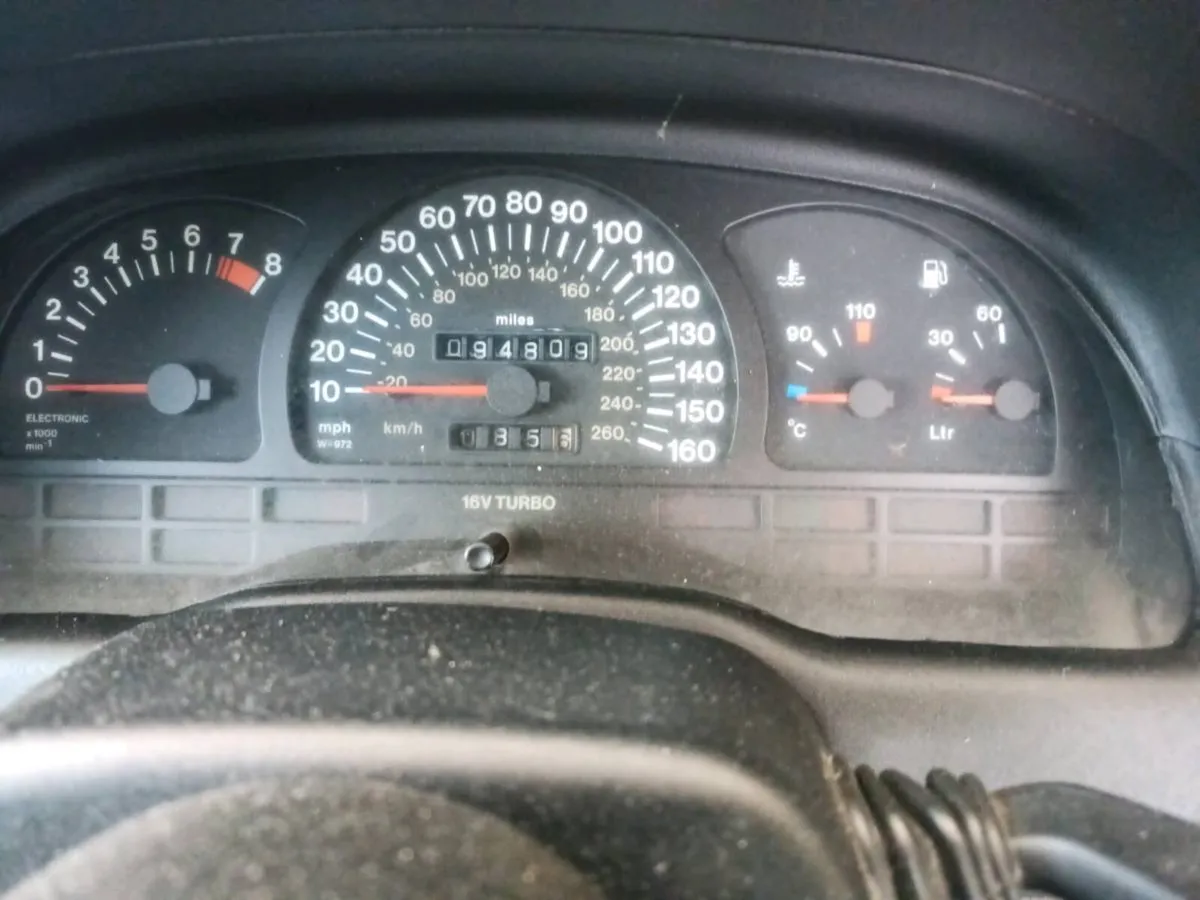 Toyota. Sprinter executive auto. + Calibra turbo - Image 3