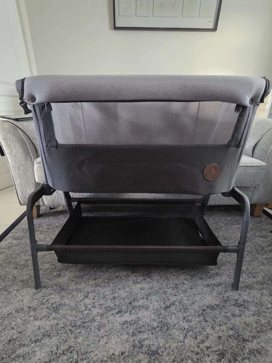Maxi-Cosi Iora Co-Sleeper Crib - Image 1