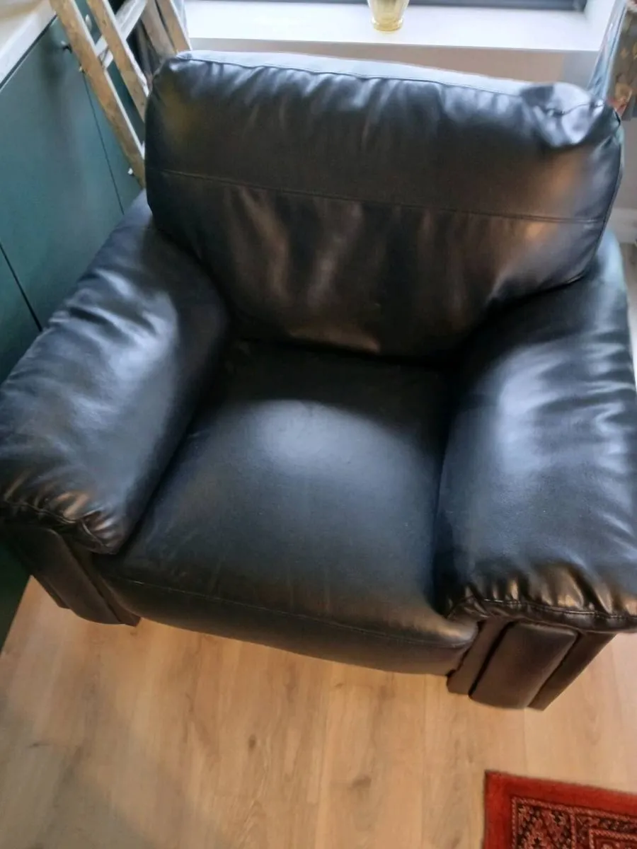 Arm chair - Image 2
