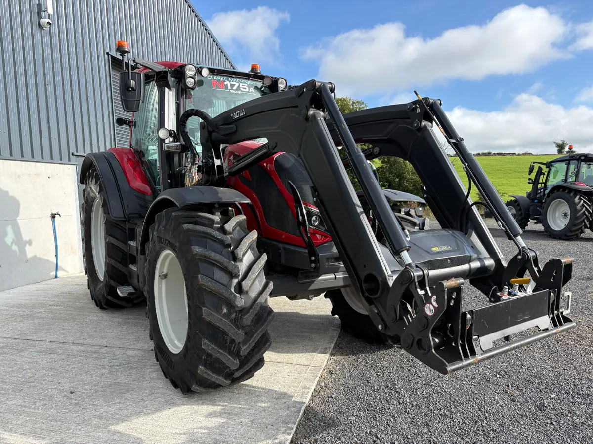 🔥 252 VALTRA N175 + G5S LOADER ONLY 520HRS🔥 - Image 4