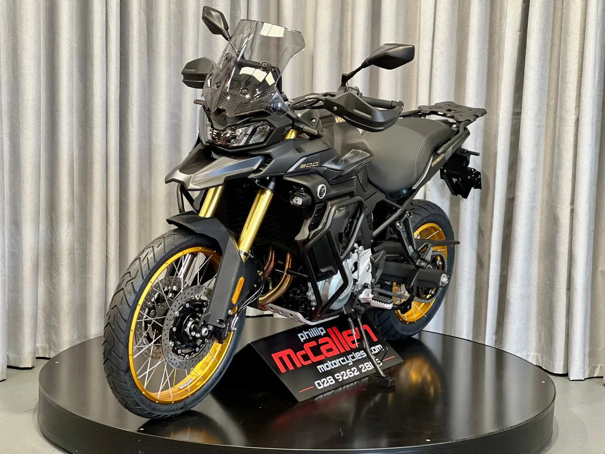 2026 Voge DS900X Black Knight - Image 4