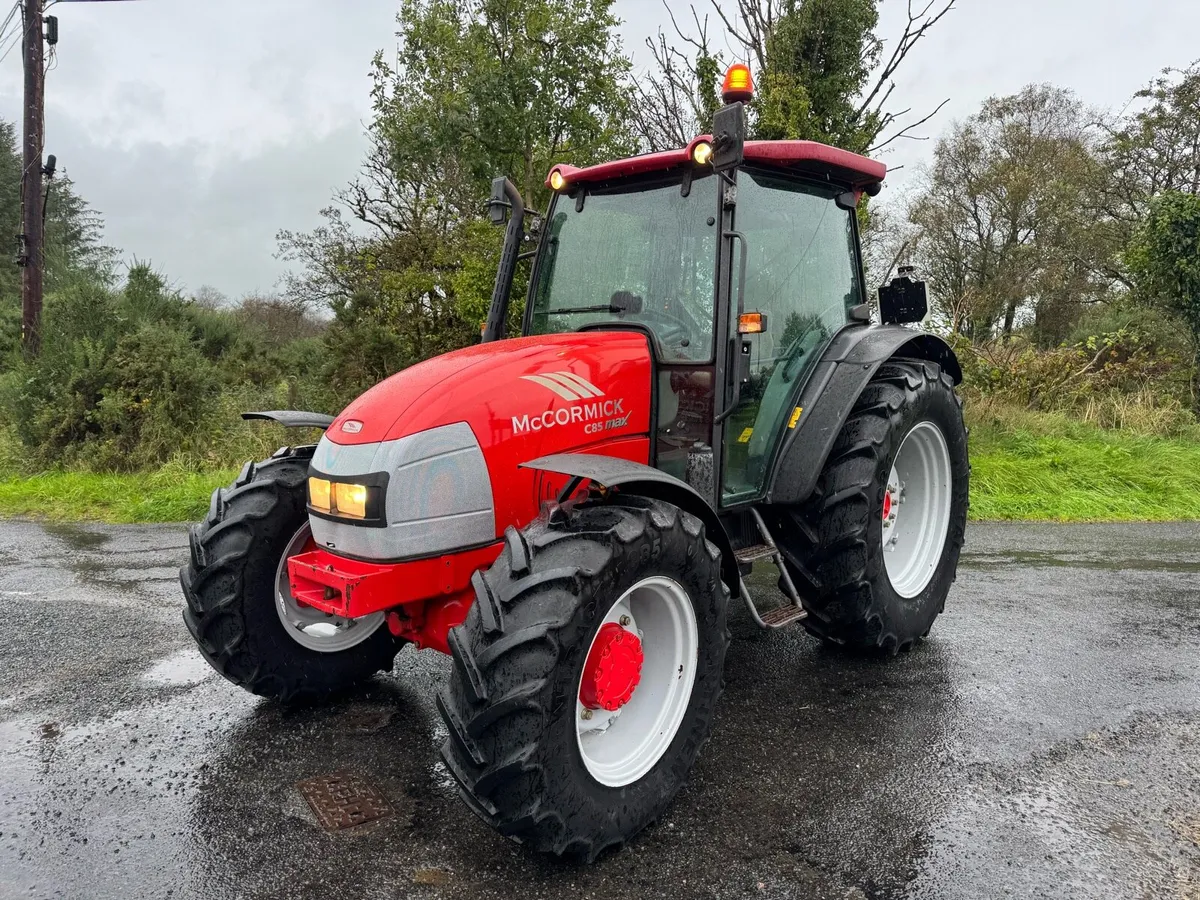 2006 McCormick c85 max 4wd - Image 1
