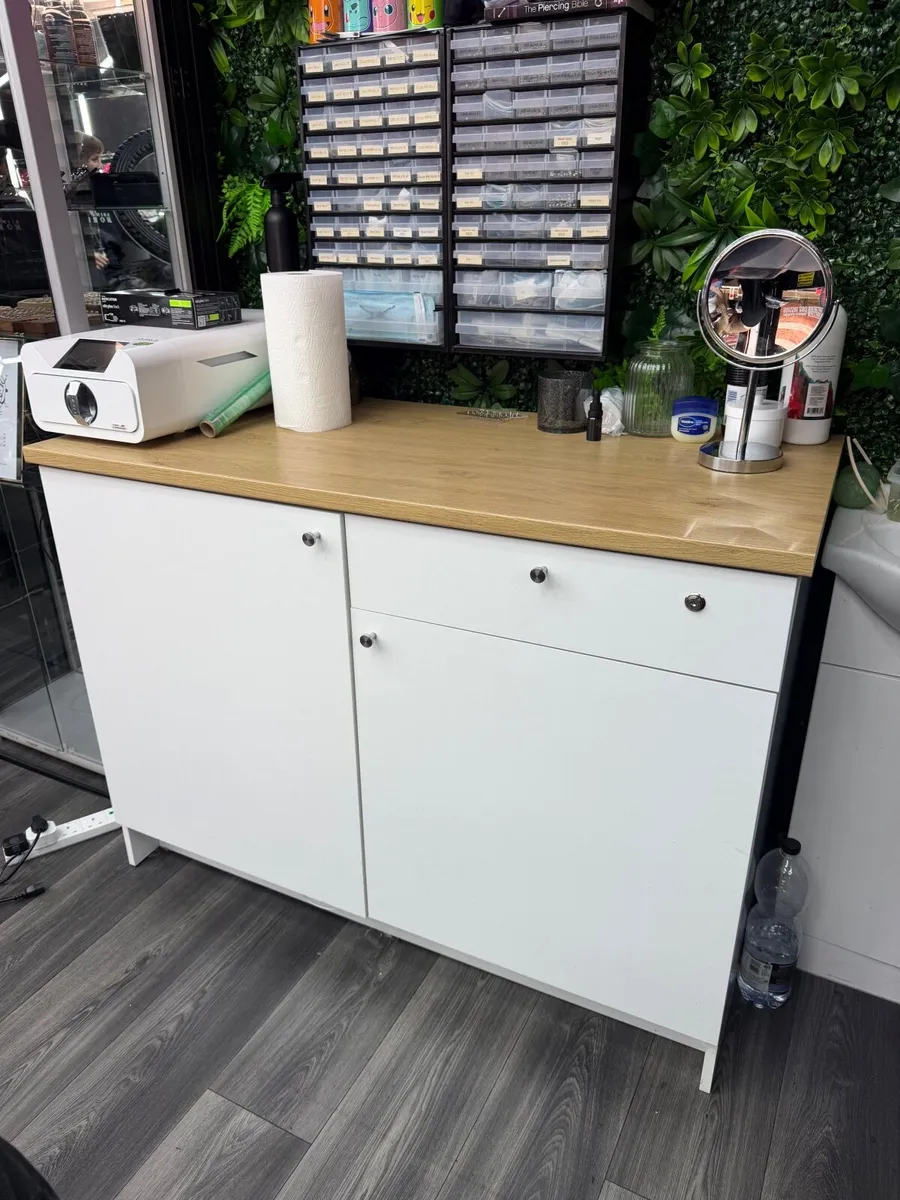 ikea knoxhult base cabinet with doors and drawer - Image 4