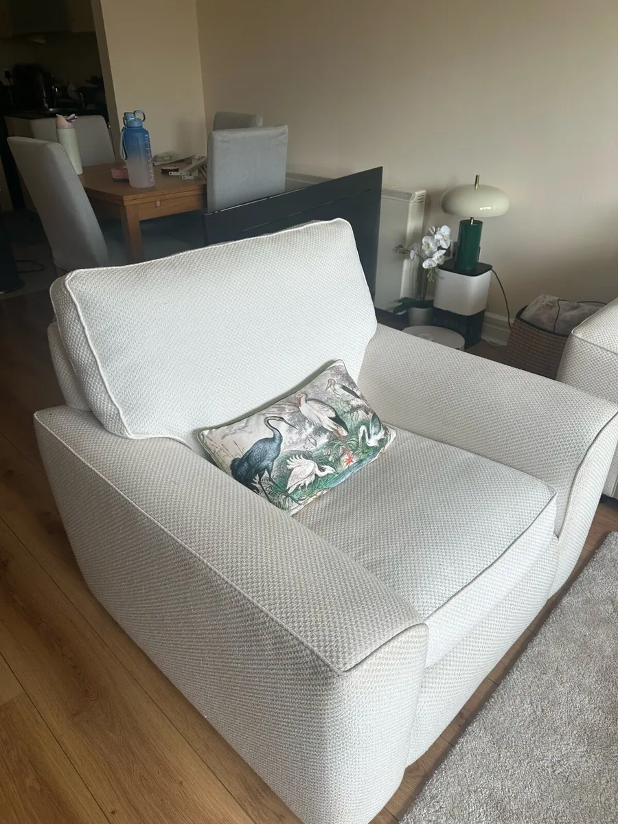 Armchair for Sale - Image 3