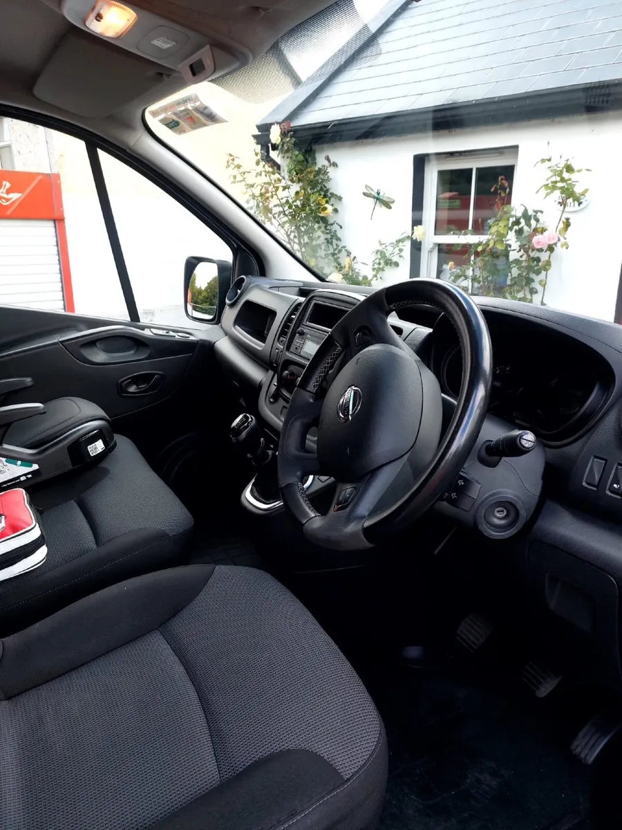 Nissan NV300 2020 - Image 3