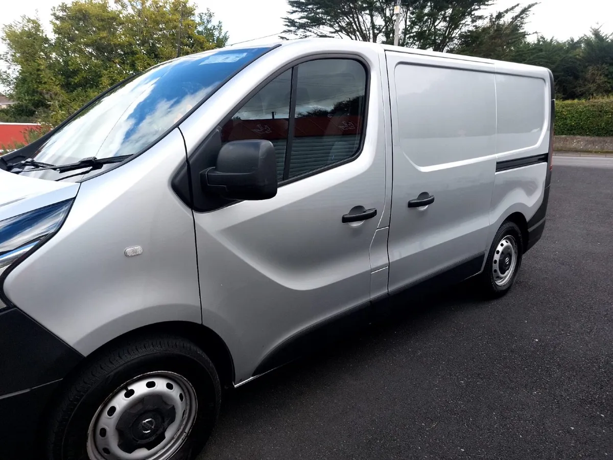 Nissan NV300 2020 - Image 4