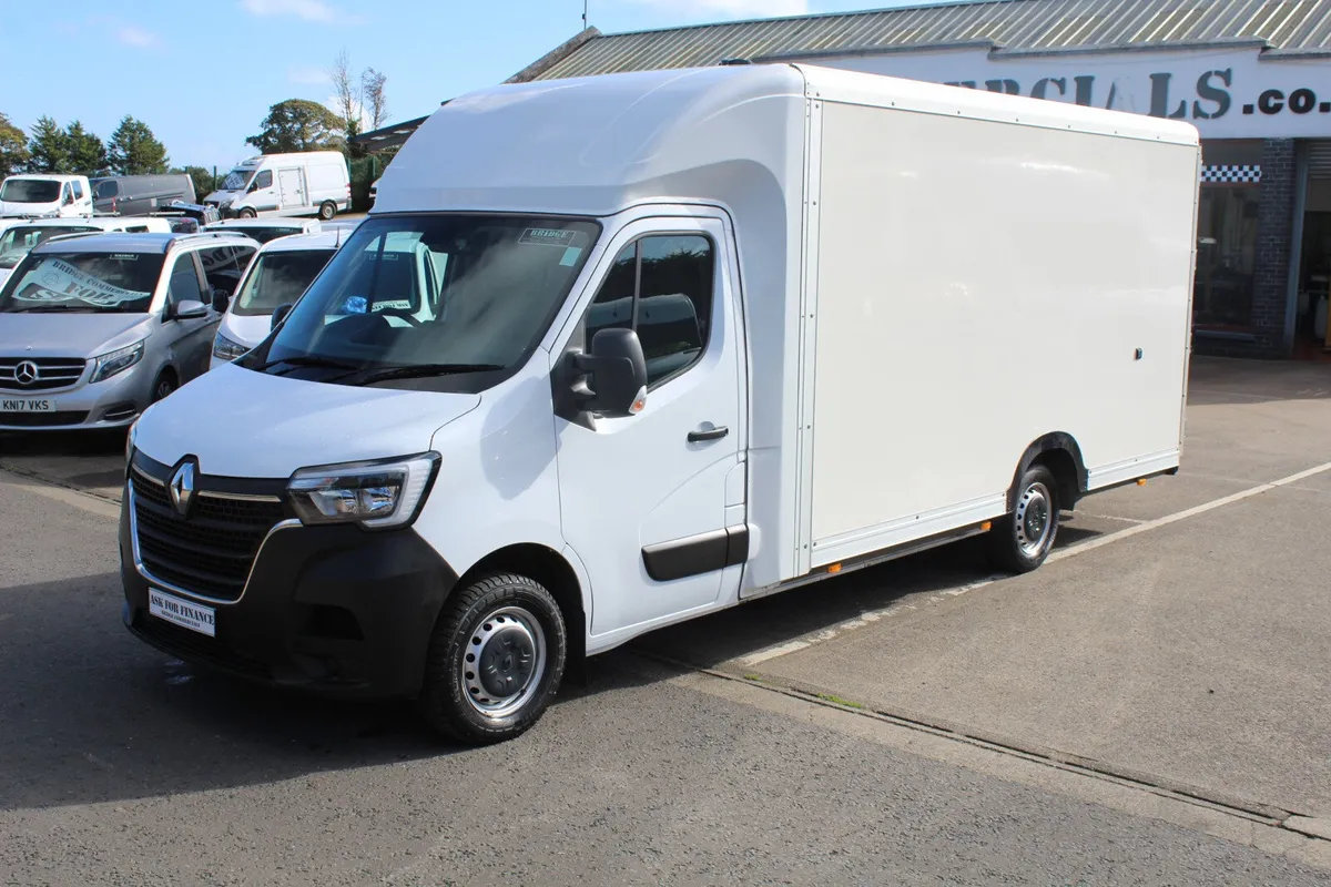 2024 Renault Master LL35 Low Loader Luton - Image 1