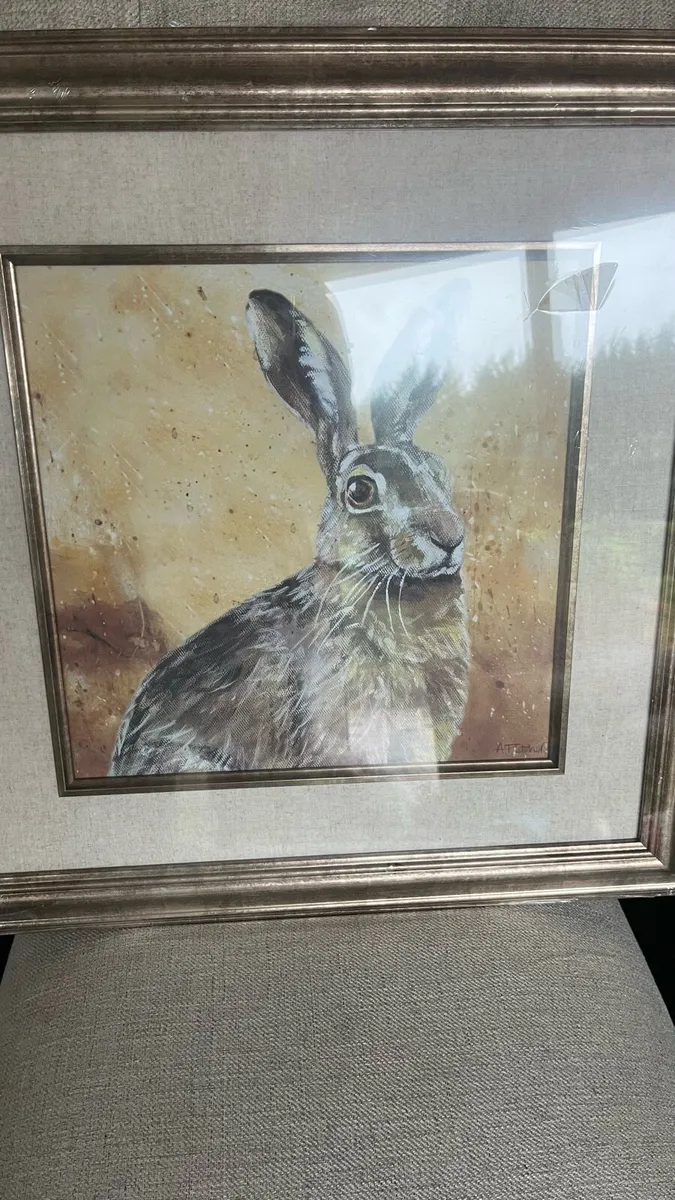 Framed hare print - Image 1