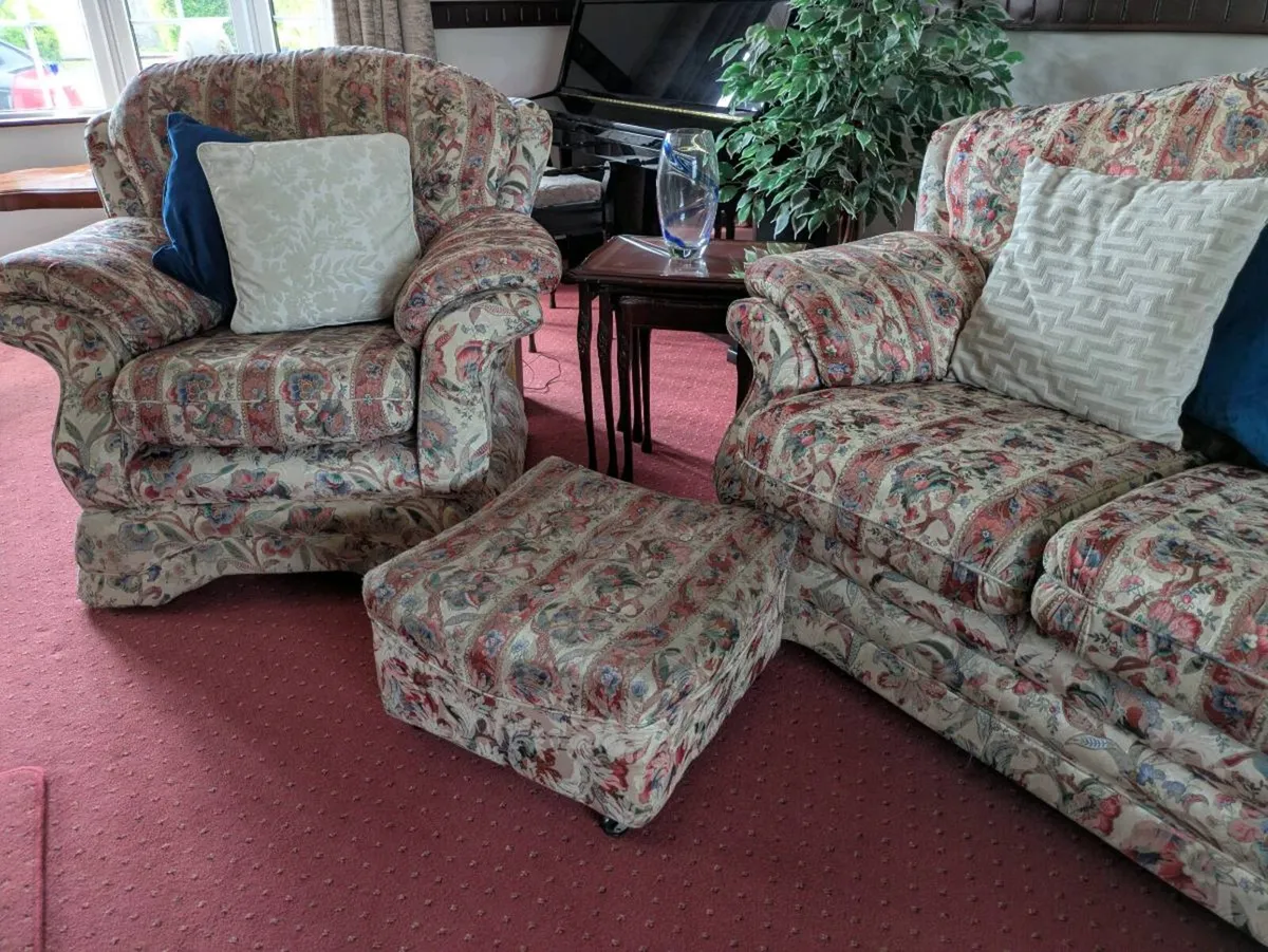 3 - 2 - 1 suite of furniture for sale - Image 2