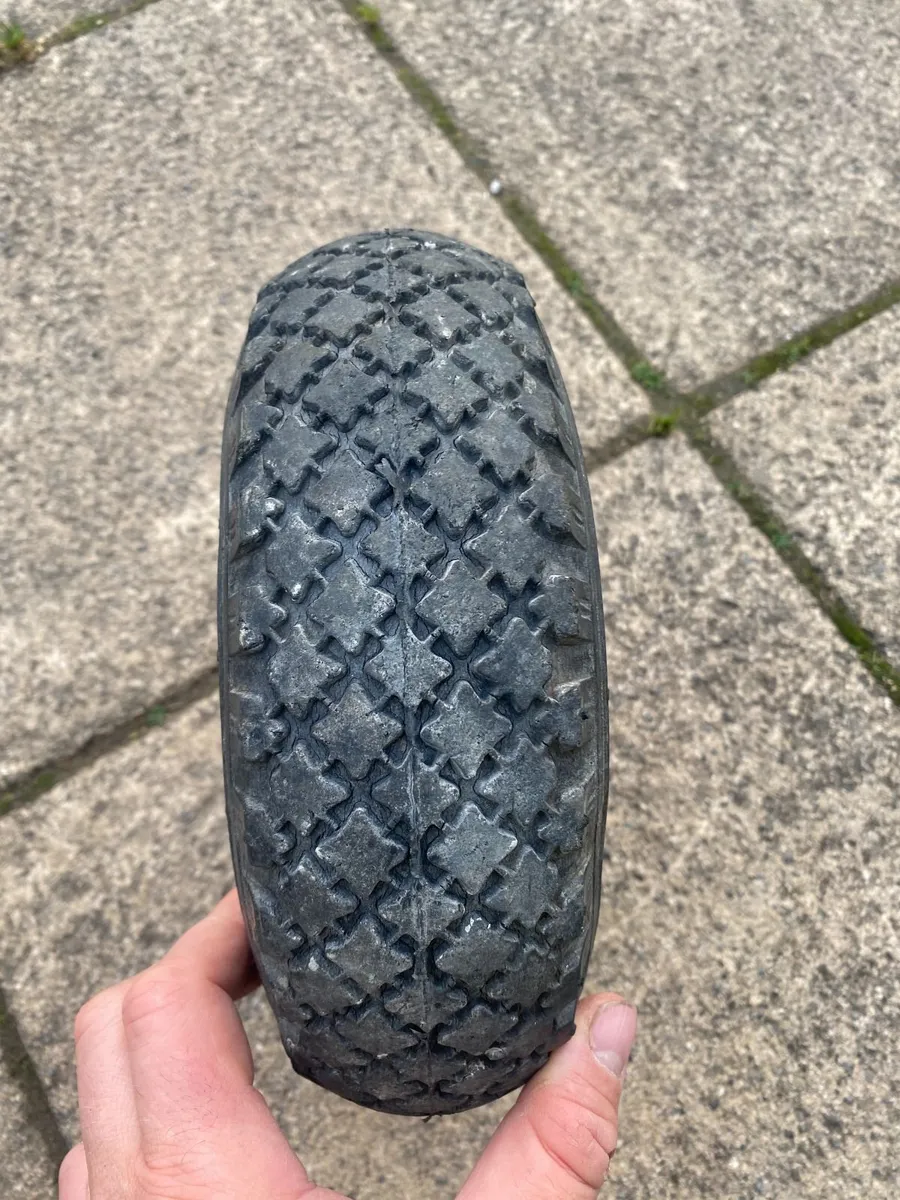 Pneumatic Wheel for Trolley Size: 3.00-4 - Image 3