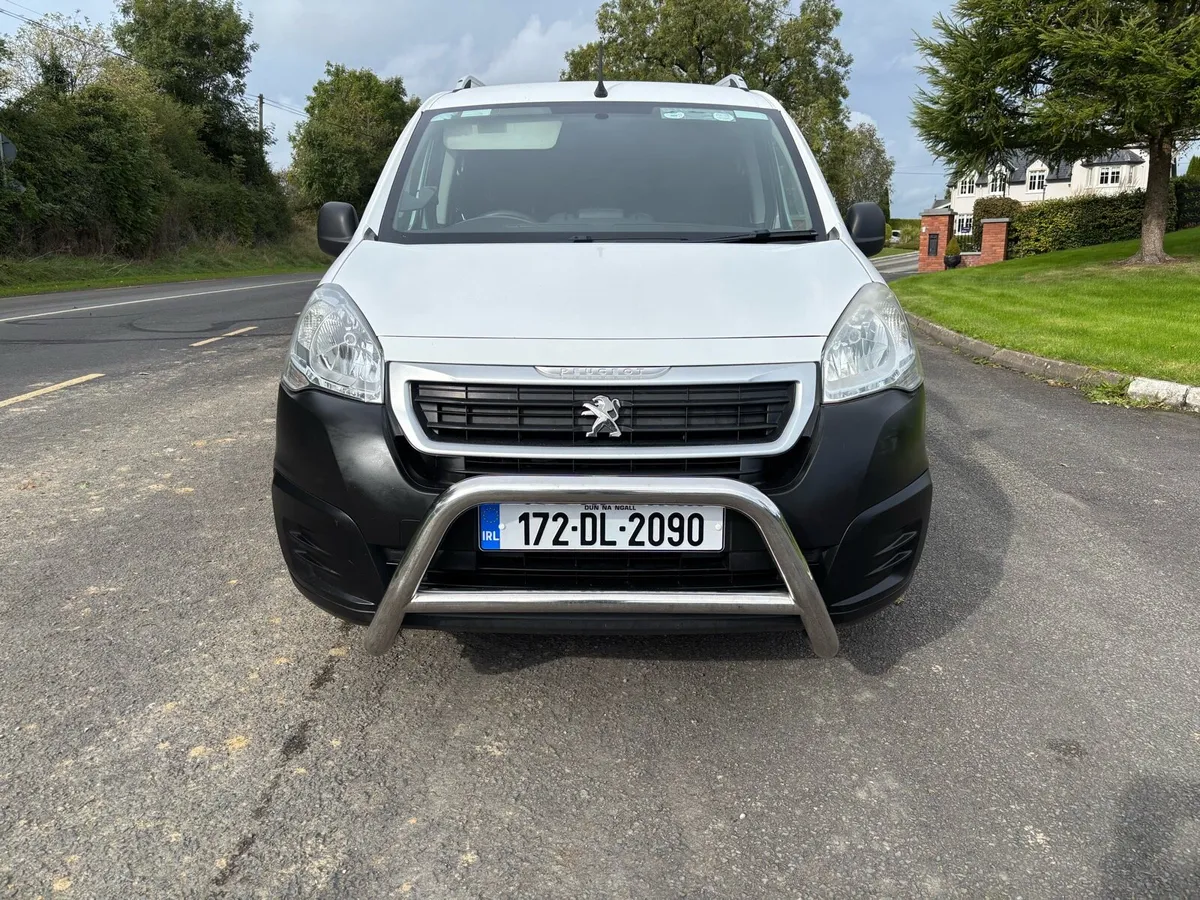 171 PEUGEOT PARTNER 1.6HDI PRO 100BHP LOW MILES - Image 4